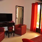 Casa Favalella Apartment