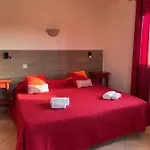 Casa Favalella 公寓 *