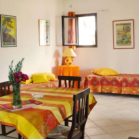 Casa Favalella *