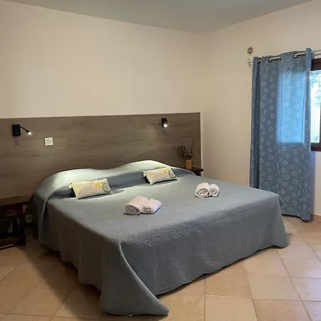 Casa Favalella Daire